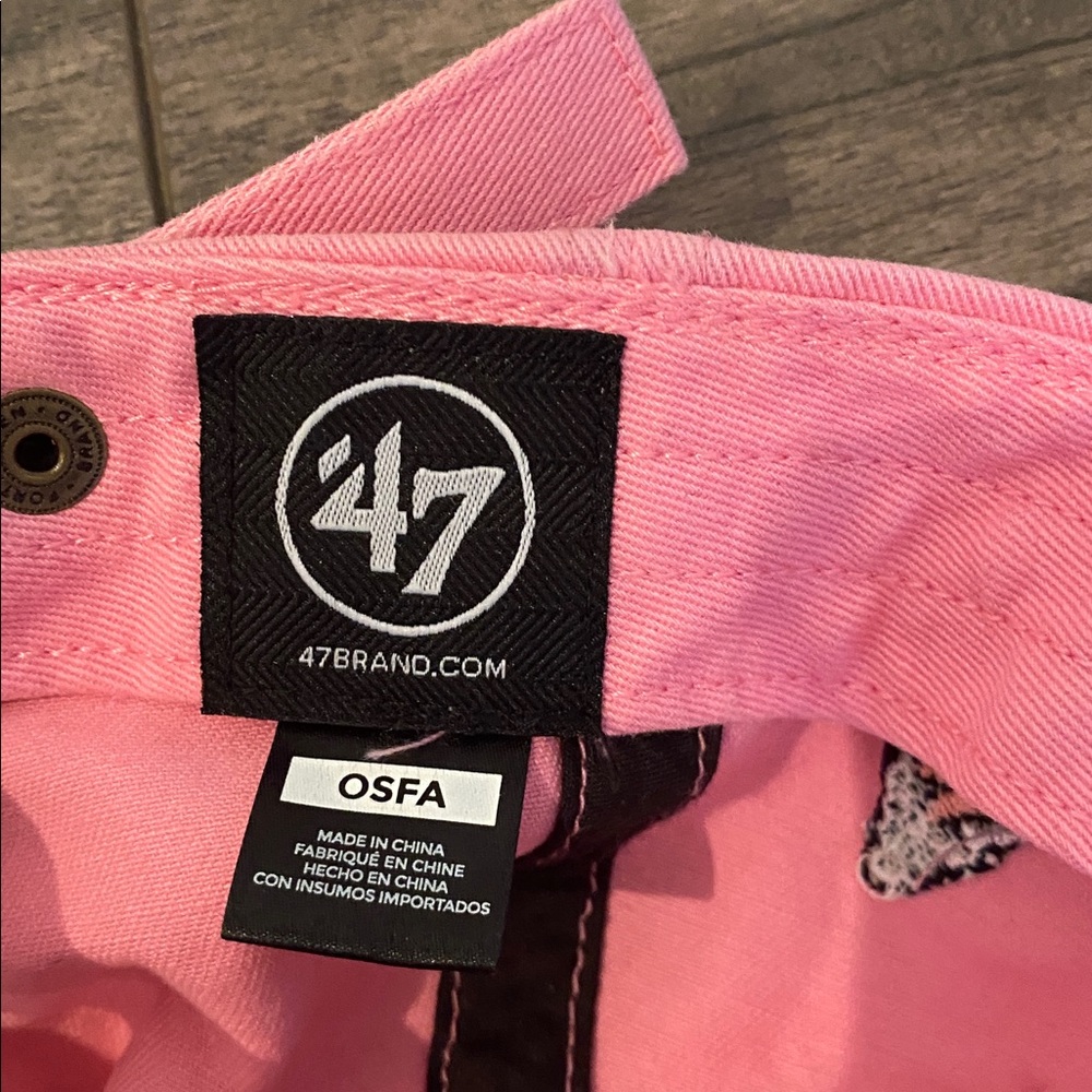 47 Pink LA Dodgers Clean Up Adjustable Cap - Picture 7 of 8